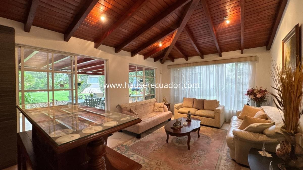 Casa en Venta 4 Habitaciones|1.250 m² Terreno| 740 m² Totales | Seguridad 24/7| con Plaza Comercial. Provincia de Pichincha — imagen 5