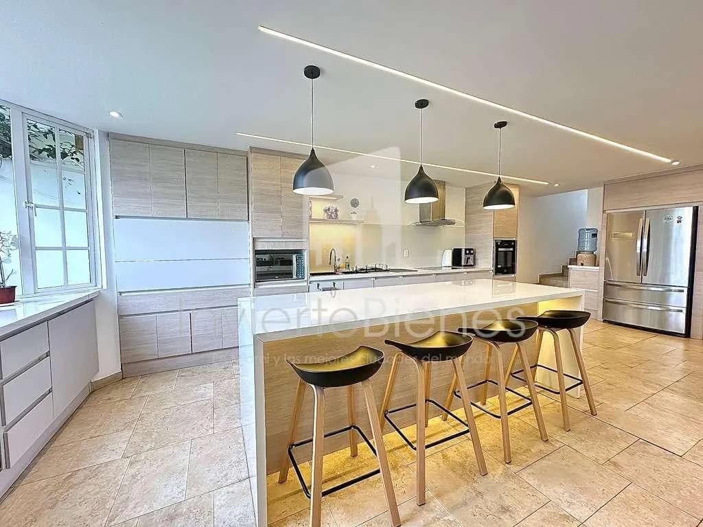 Casa de Venta en La Viña Alta en Tumbaco — imagen 3
