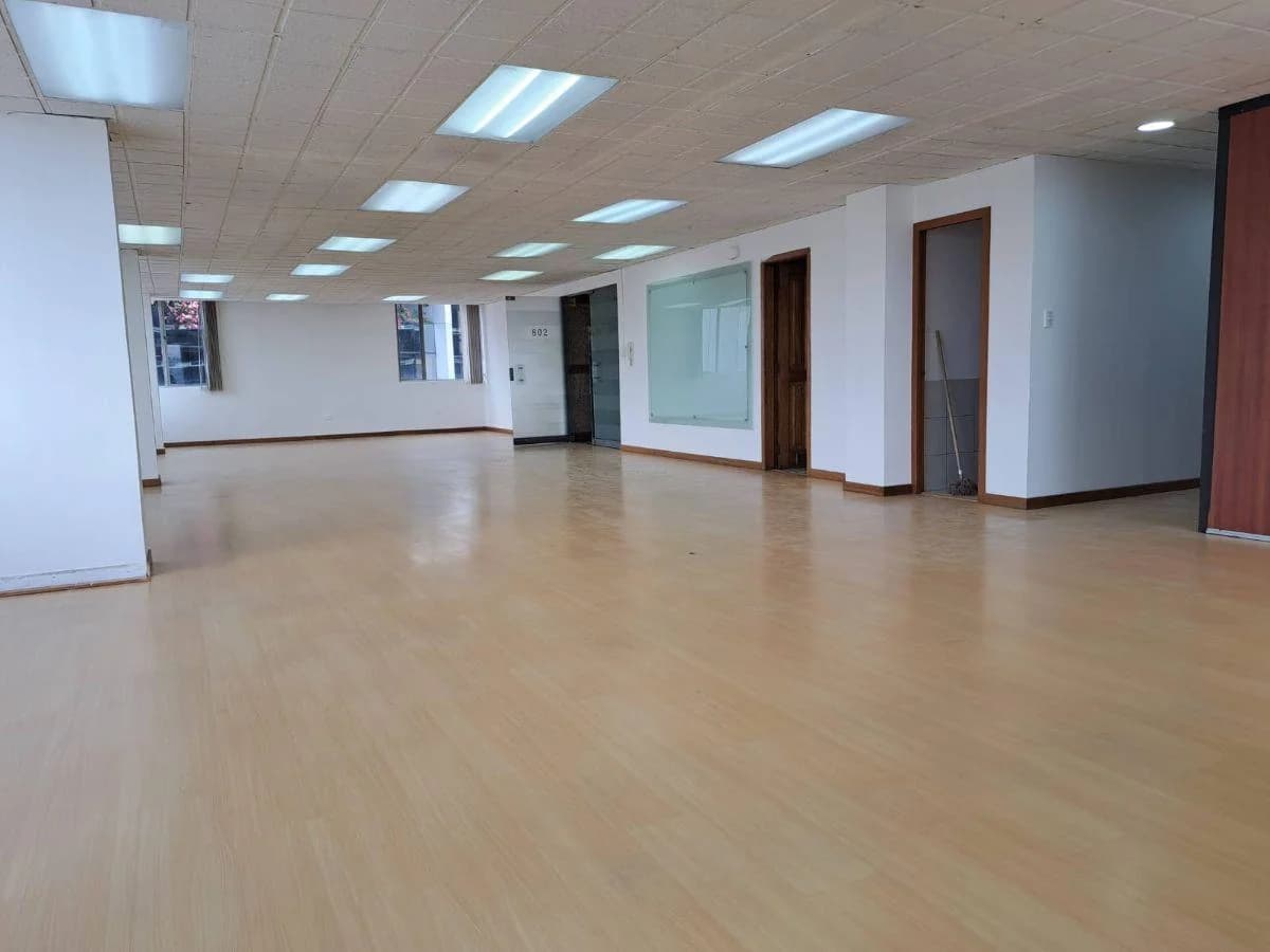 Oficinas en Venta de Oportunidad Sector Bancario — imagen 4