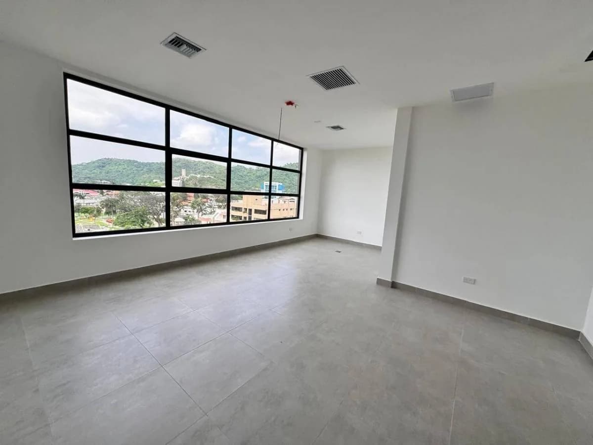 Oficinas en Venta 55 M²|edificio Inteligente| Av Leopoldo Carrera| Los Ceibos, Guayas — imagen 4