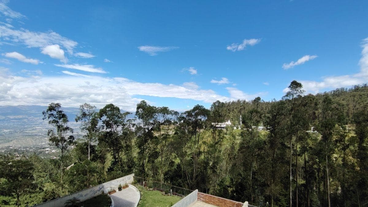 Departamento de Venta, 2 Dorm. Hermosas Vistas, Monteserrín — imagen 1