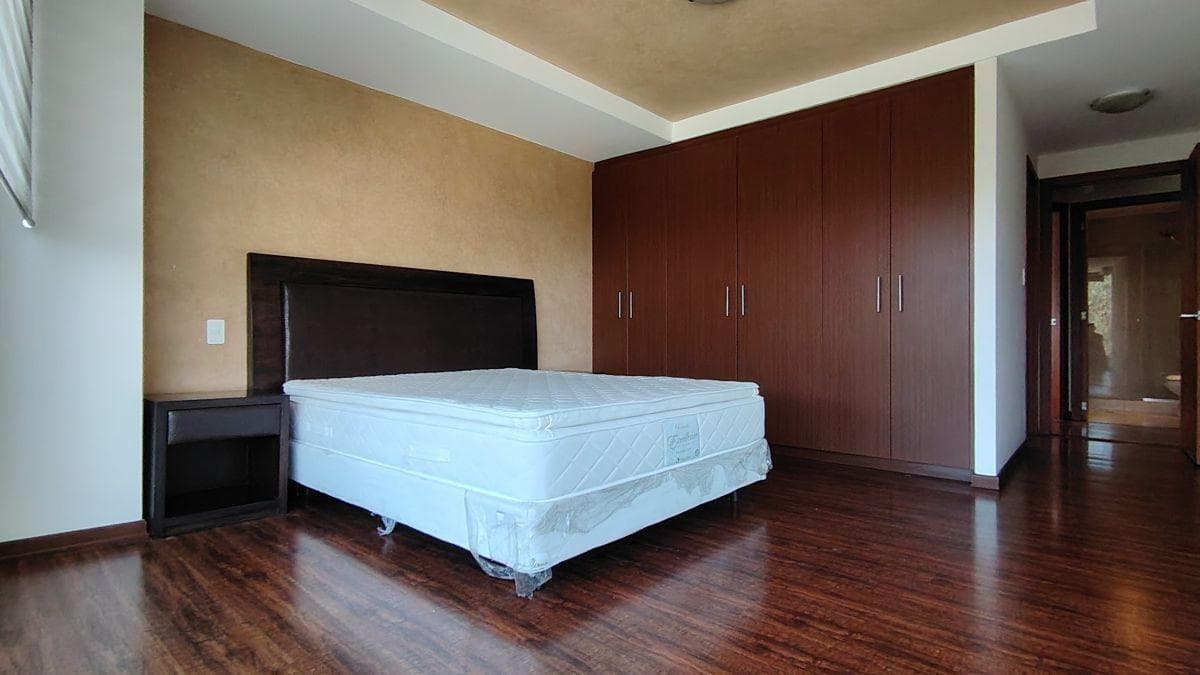 Departamento de Venta, 2 Dorm. Hermosas Vistas, Monteserrín — imagen 6