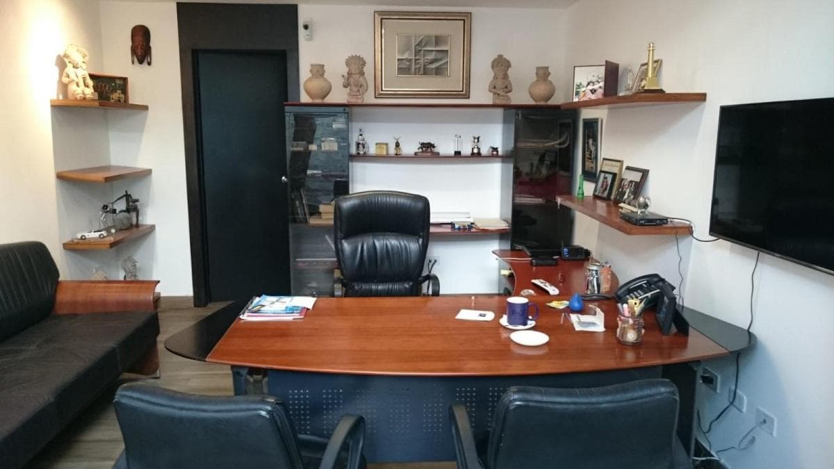 Oficina o Local Comercial de 150 m² en Venta en Quito Tenis — imagen 7
