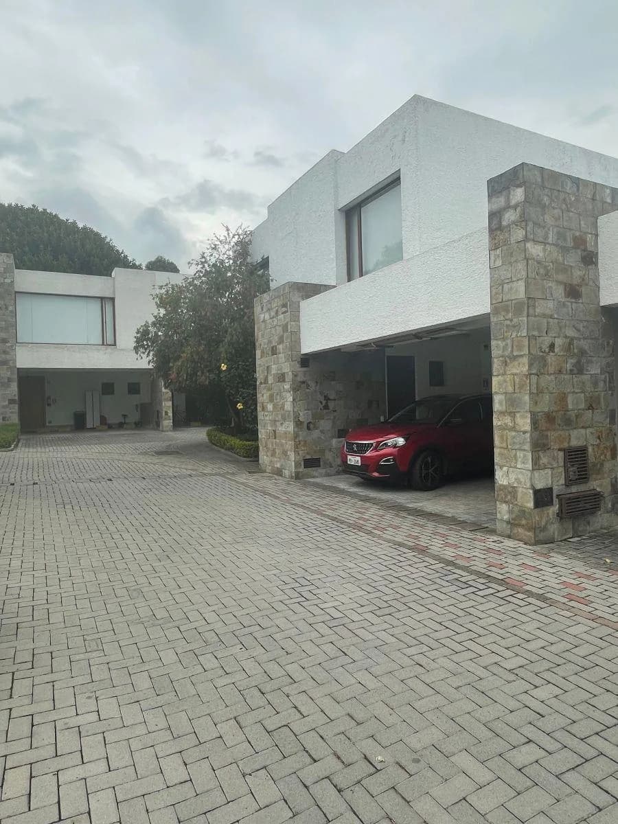 Excelente Casa de Venta Estilo - Londoño - Seguridad — imagen 5