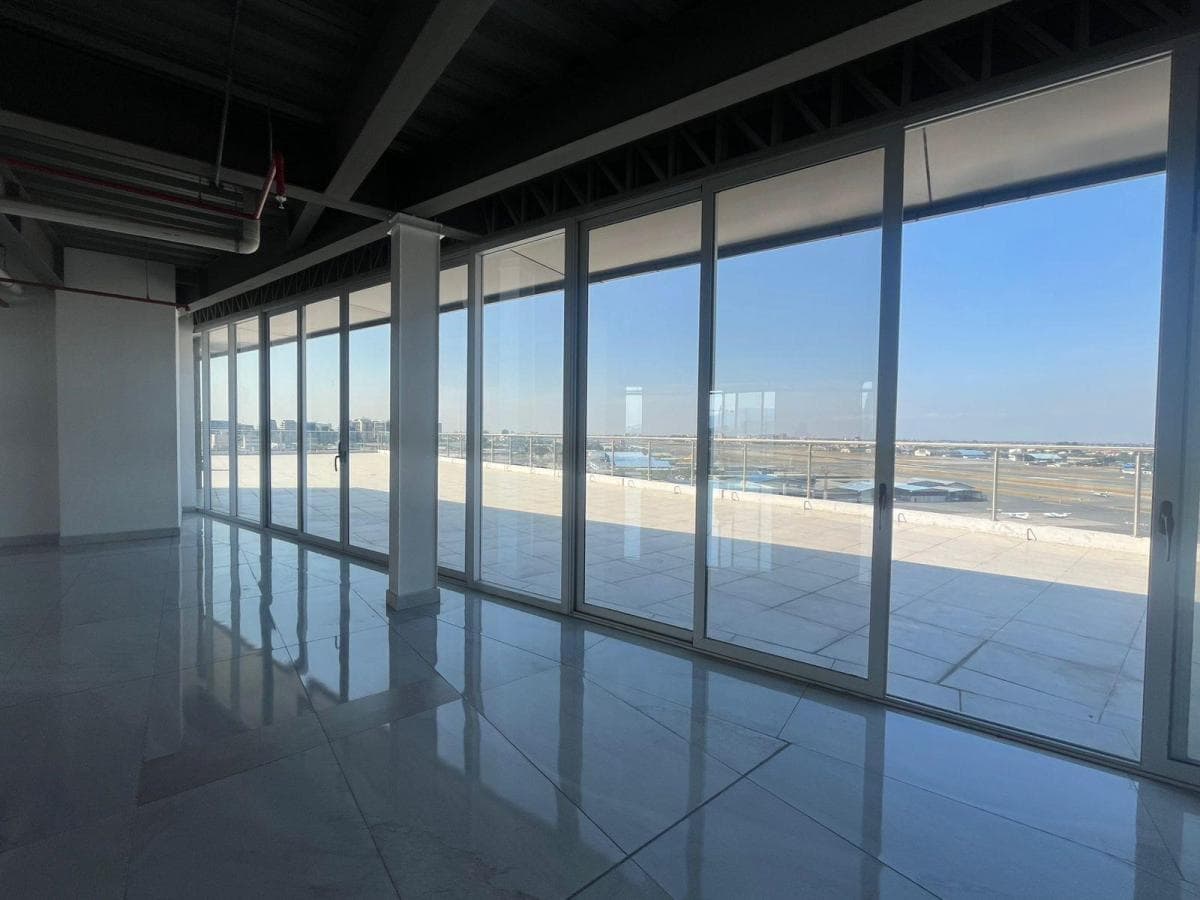En Venta Oficina 262 m² - Moderno Edificio Corporativo - Av Las Américas - Guayaquil, Guayas — imagen 7