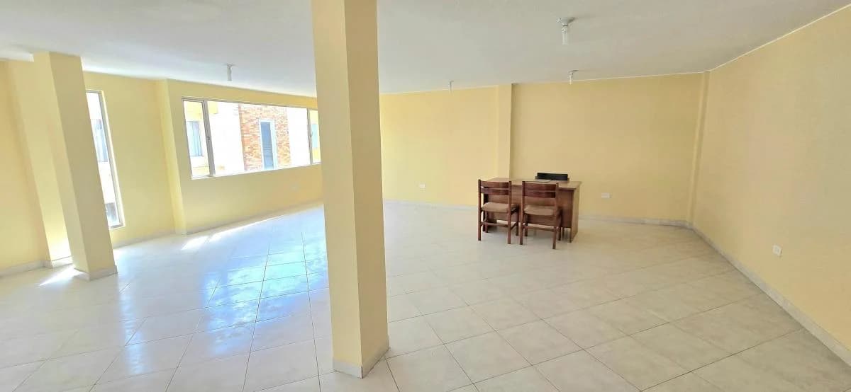 Se Vende Oficina o Local Comercial Sector La Pulida. Provincia de Pichincha — imagen 9