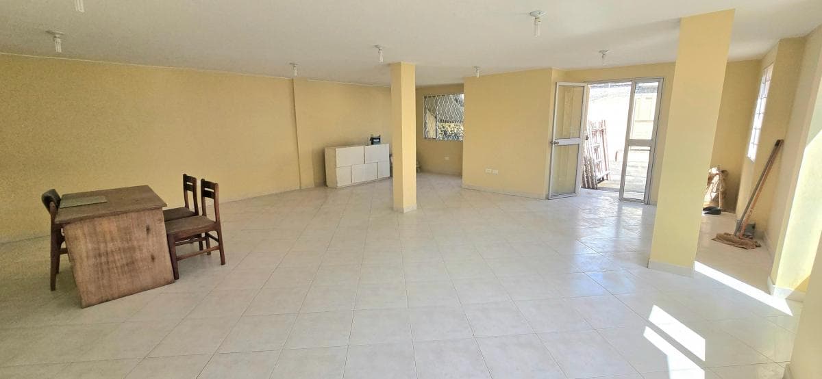 Se Vende Oficina o Local Comercial Sector La Pulida. Provincia de Pichincha — imagen 7