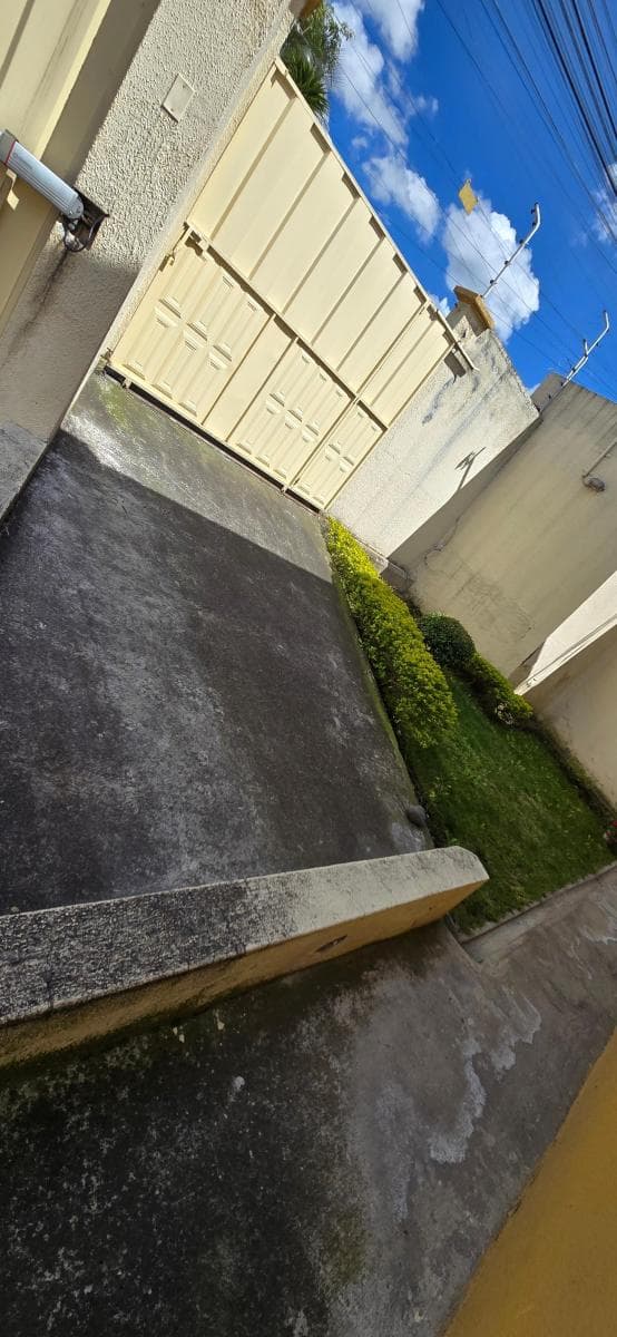 Se Vende Oficina o Local Comercial Sector La Pulida. Provincia de Pichincha — imagen 4