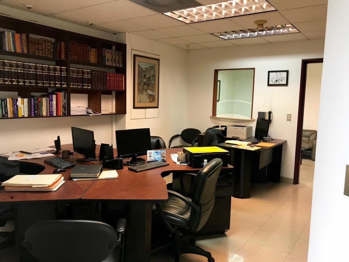 Atencion Estudios Juridicos. Oficina en Venta de Oportunidad World Trade Center, Guayas — imagen 10