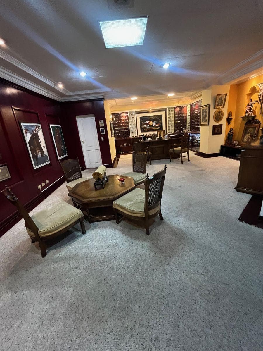 Local comercial en venta en Quito, Pichincha