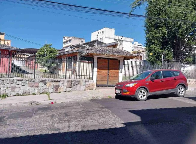 Terreno en venta en Metropolitan District of Quito, Pichincha