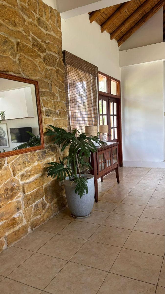 Casa en venta en Santa Elena, Santa Elena