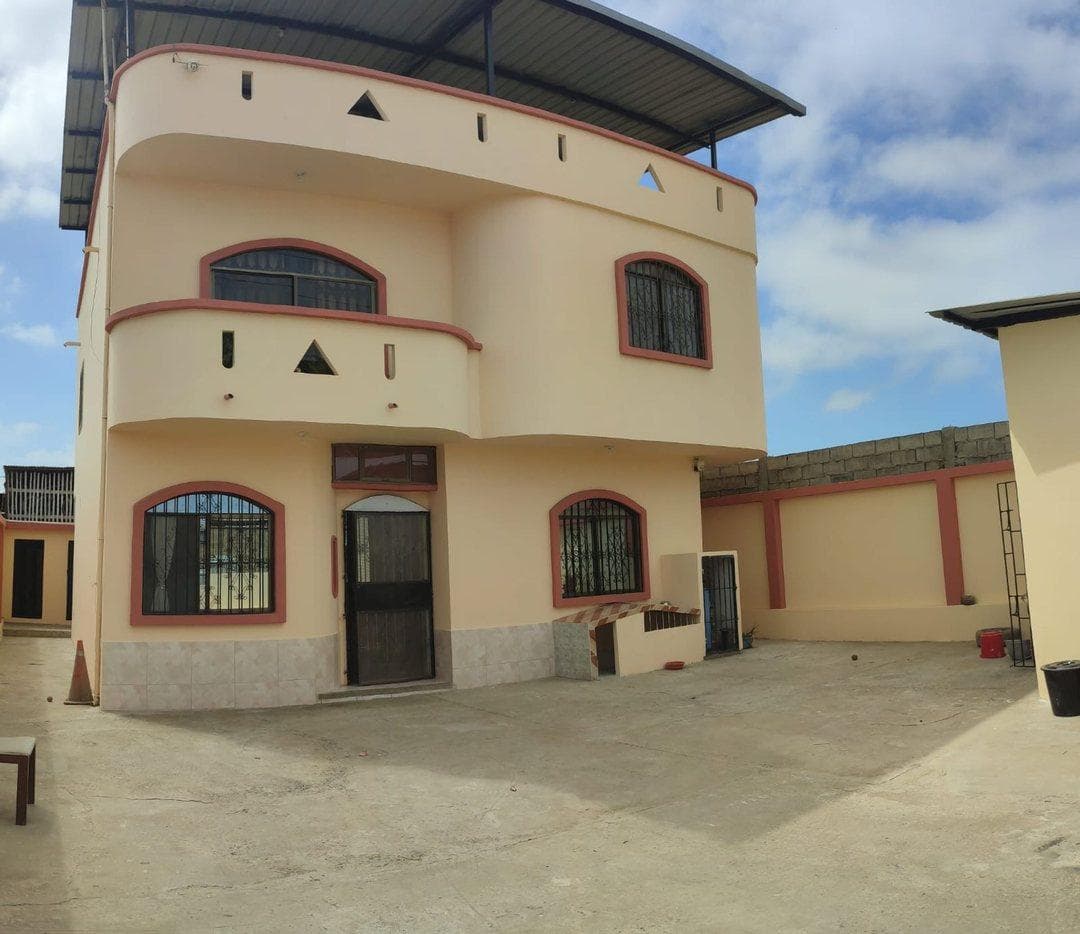 Casa en venta en Manta, Manabí