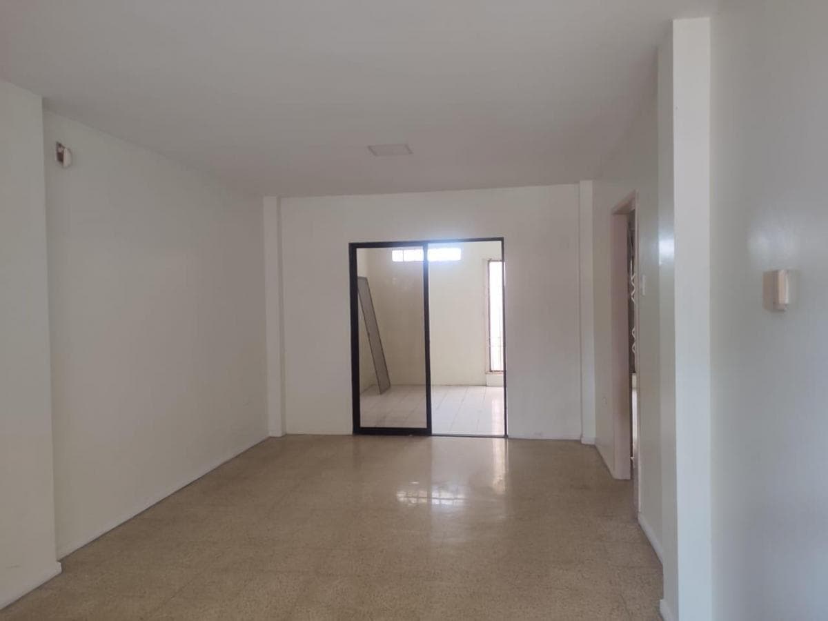 Casa de Venta en Samanes 6, 4 Dorm., Parqueo Cerrado. Guayas — imagen 7
