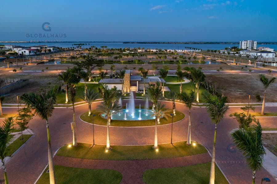 Venta de Casa Esquiners en Isla Mocoli, l'Isola con 4 Habitaciones. My. Z. Guayas — imagen 4