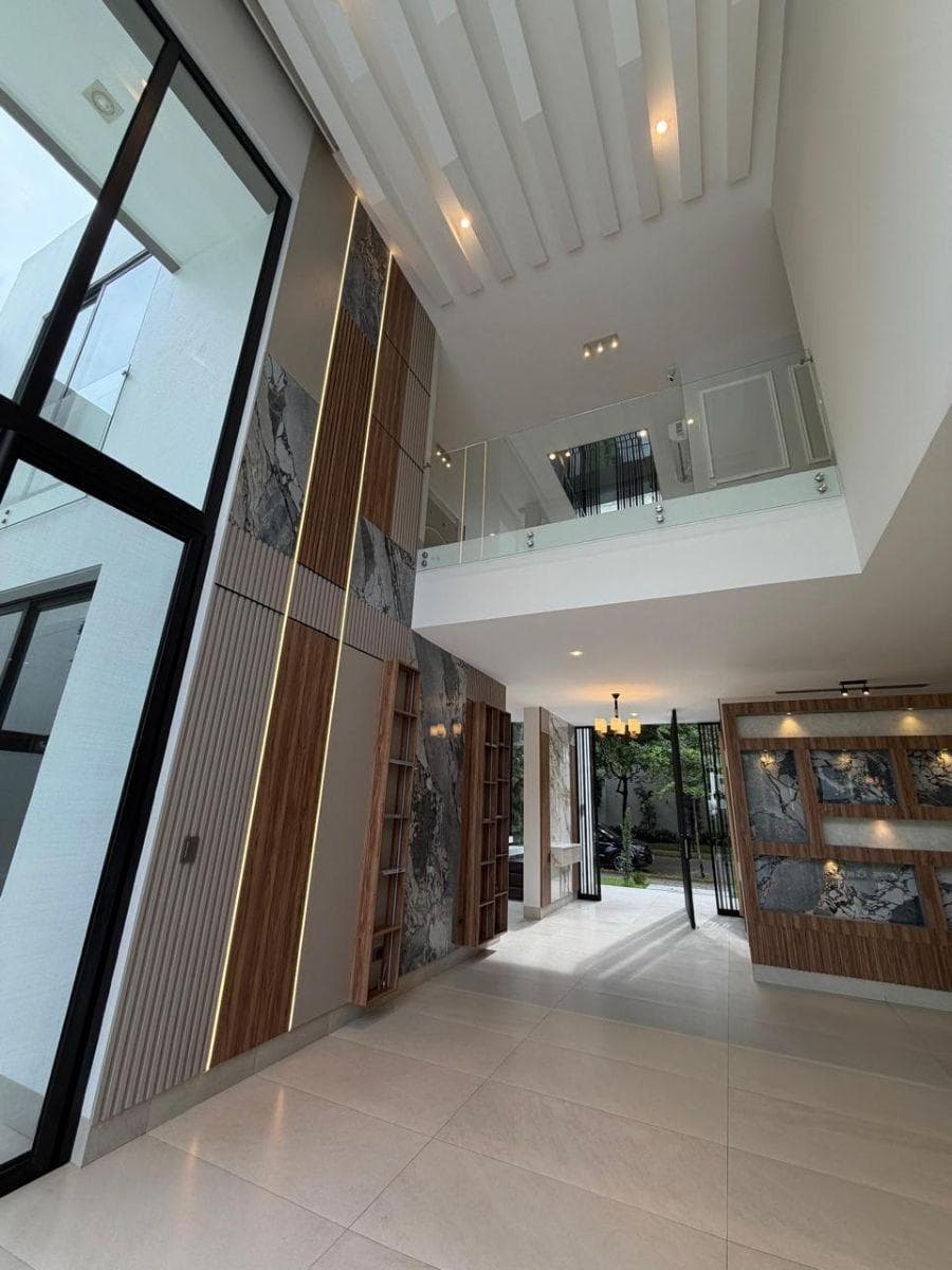 De Lujo Casa Al Lago en Venta - Isla Mocoli, Guayas — imagen 1