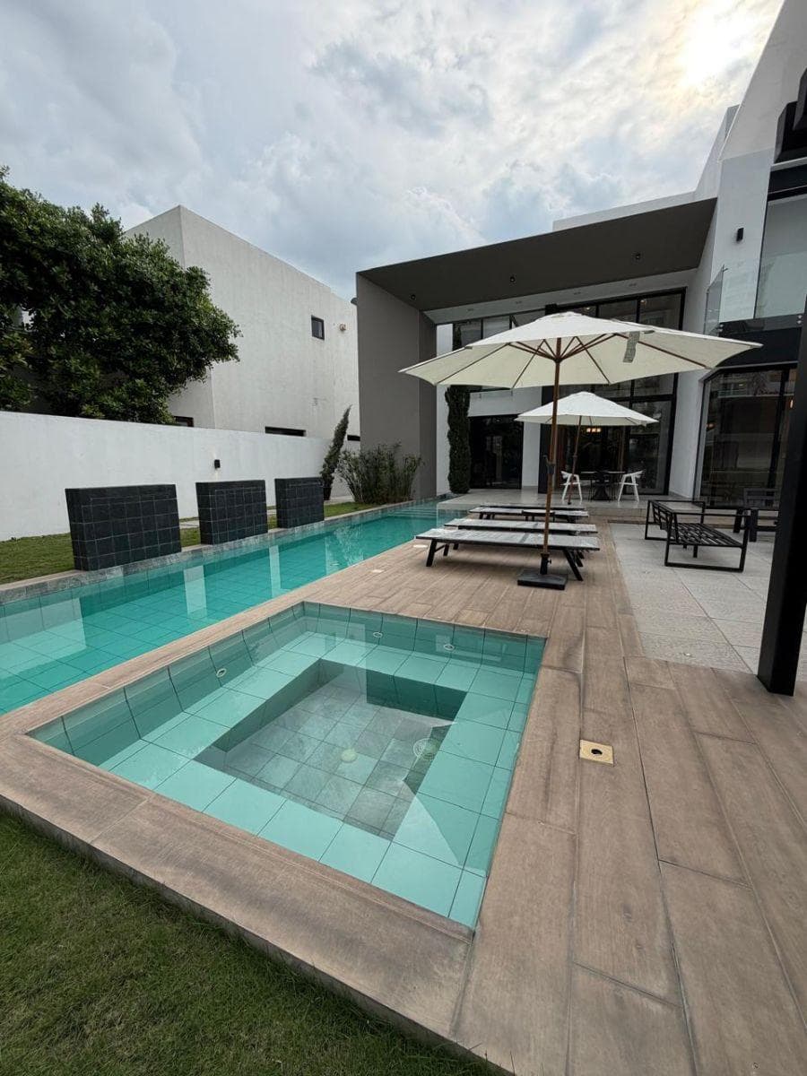 De Lujo Casa Al Lago en Venta - Isla Mocoli, Guayas — imagen 5