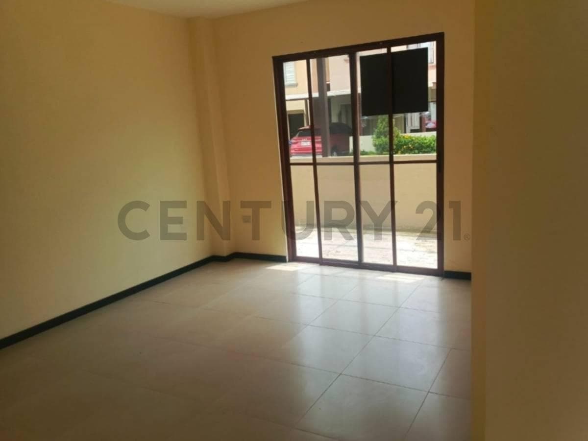 Venta Casa en Urbanización La Rioja, a Estrenar V. Bah, Guayas — imagen 8