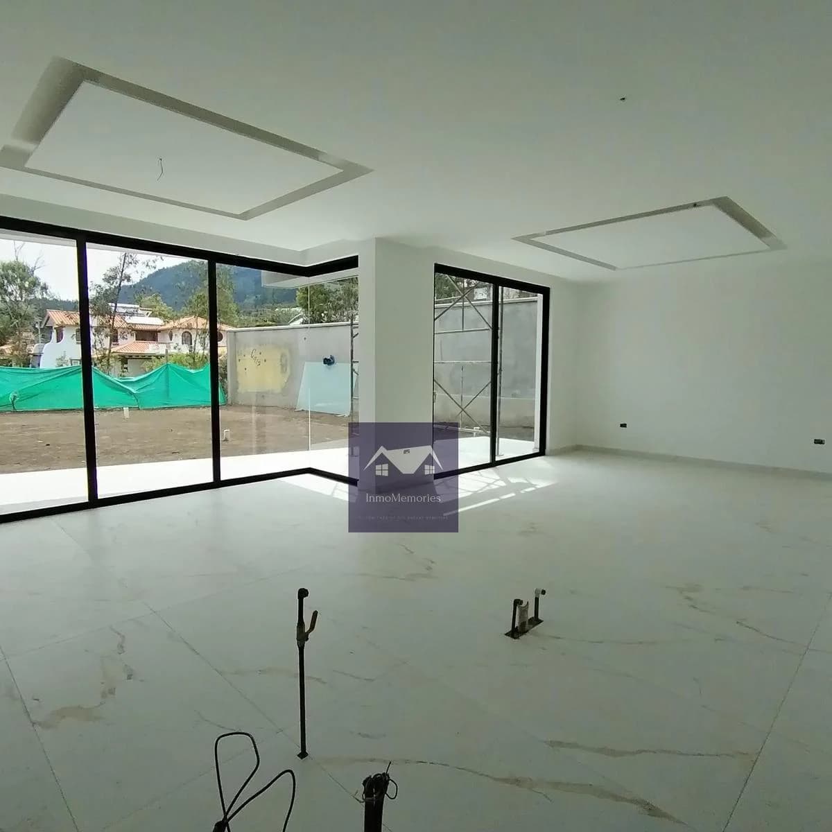 Espectacular Proyecto de Casas 4 Dorm., Amplios Jardines, Nayón! — imagen 1