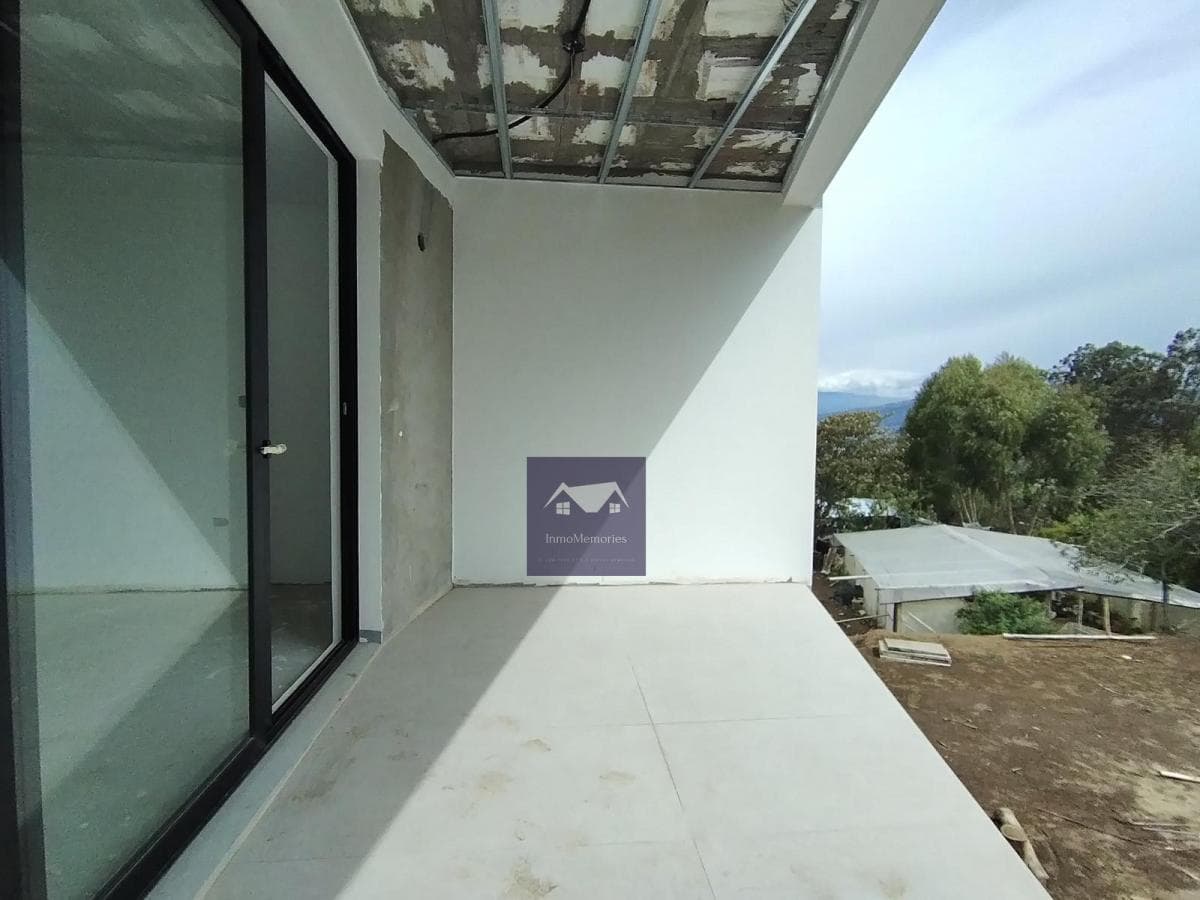 Espectacular Proyecto de Casas 4 Dorm., Amplios Jardines, Nayón! — imagen 7