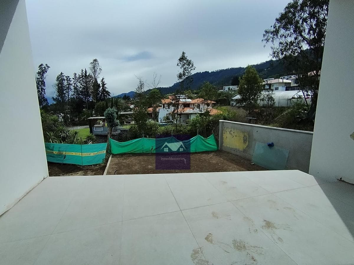 Espectacular Proyecto de Casas 4 Dorm., Amplios Jardines, Nayón! — imagen 5
