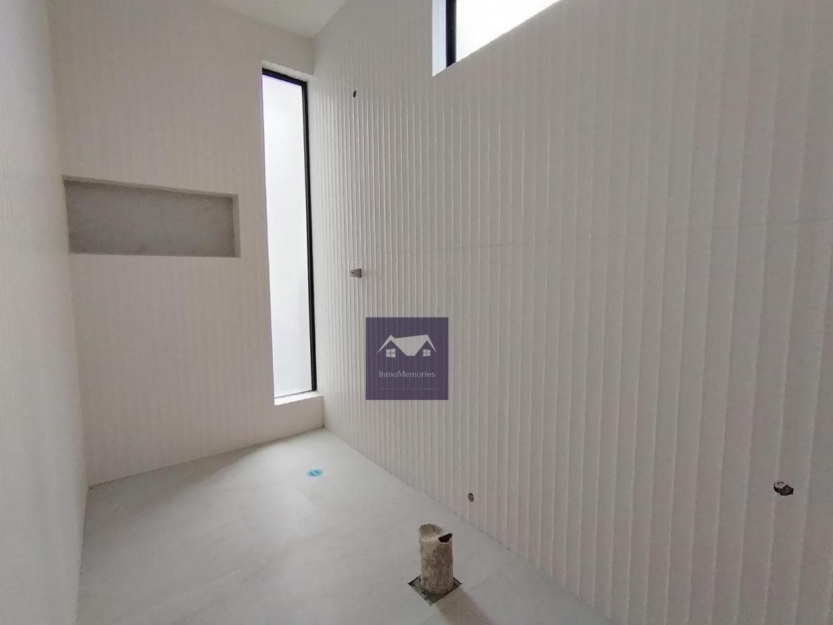 Espectacular Proyecto de Casas 4 Dorm., Amplios Jardines, Nayón! — imagen 4