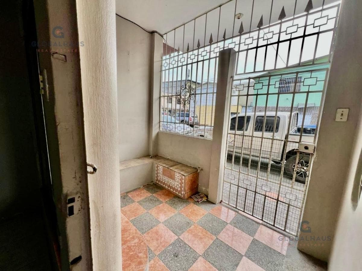 Venta Casa Rentera en Sauces 6 Guayaquil Norte, 3 Departamentos m. G. Guayas — imagen 2
