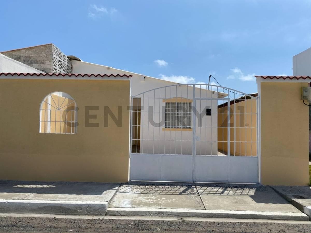 Casa en venta en Salinas, Santa Elena