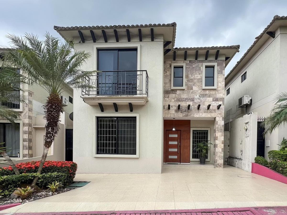 Casa en venta en Guayaquil, Guayas