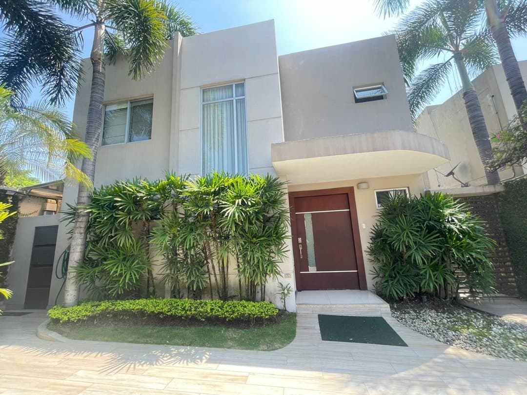 Casa en venta en Samborondón, Guayas
