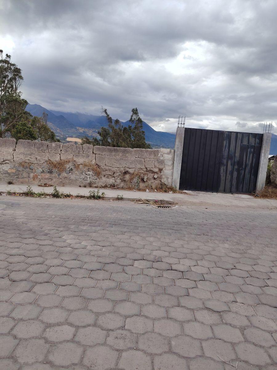 Terreno en venta en Antonio Ante, Imbabura