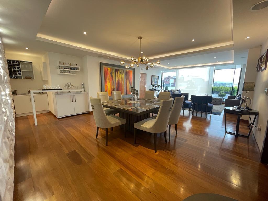 Apartamento en venta en Quito, Pichincha