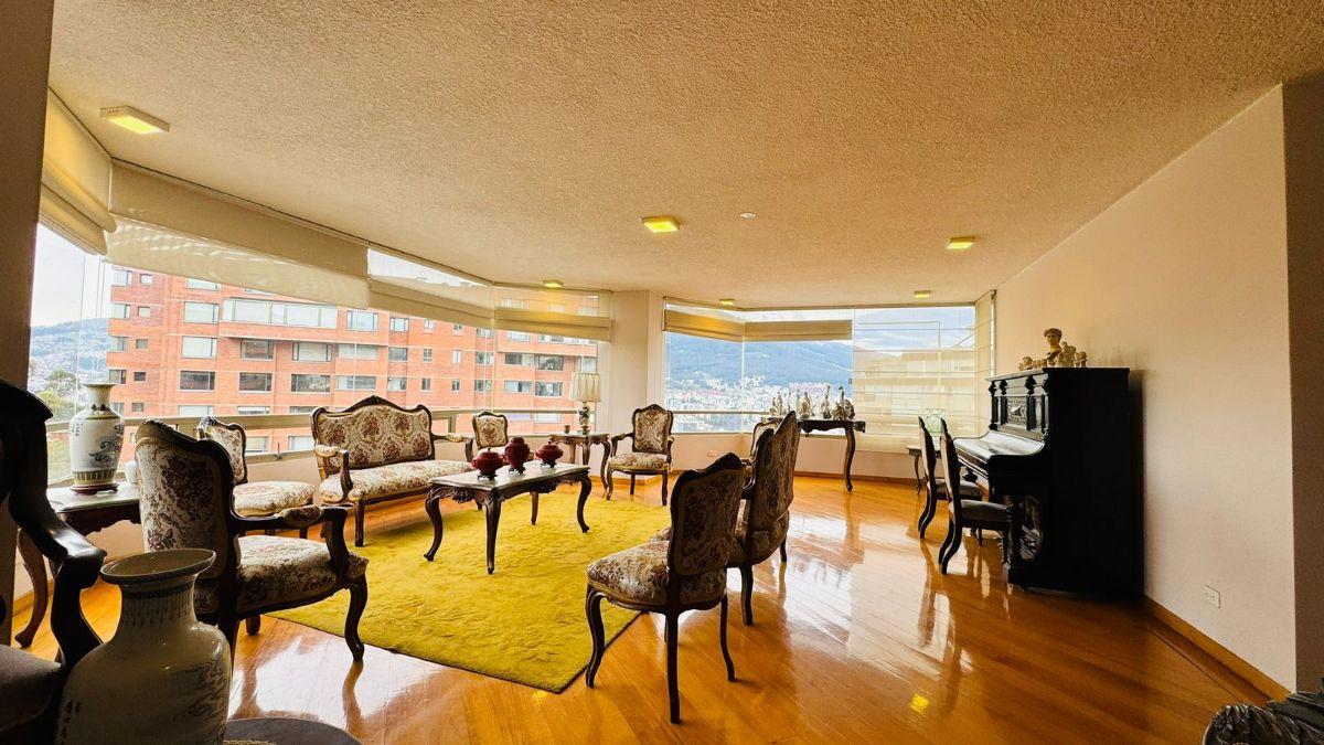 Apartamento en venta en Quito, Pichincha