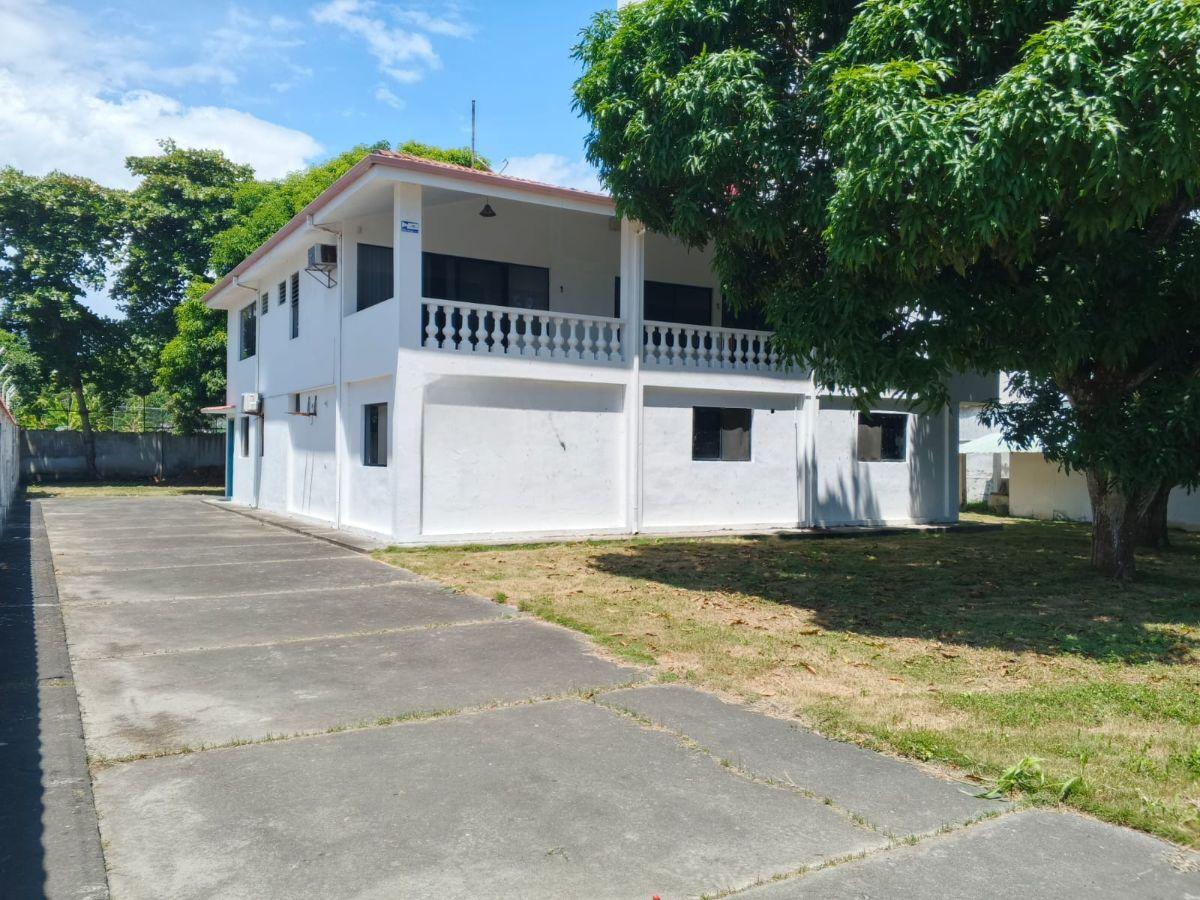 Casa en venta en Atacames, Esmeraldas