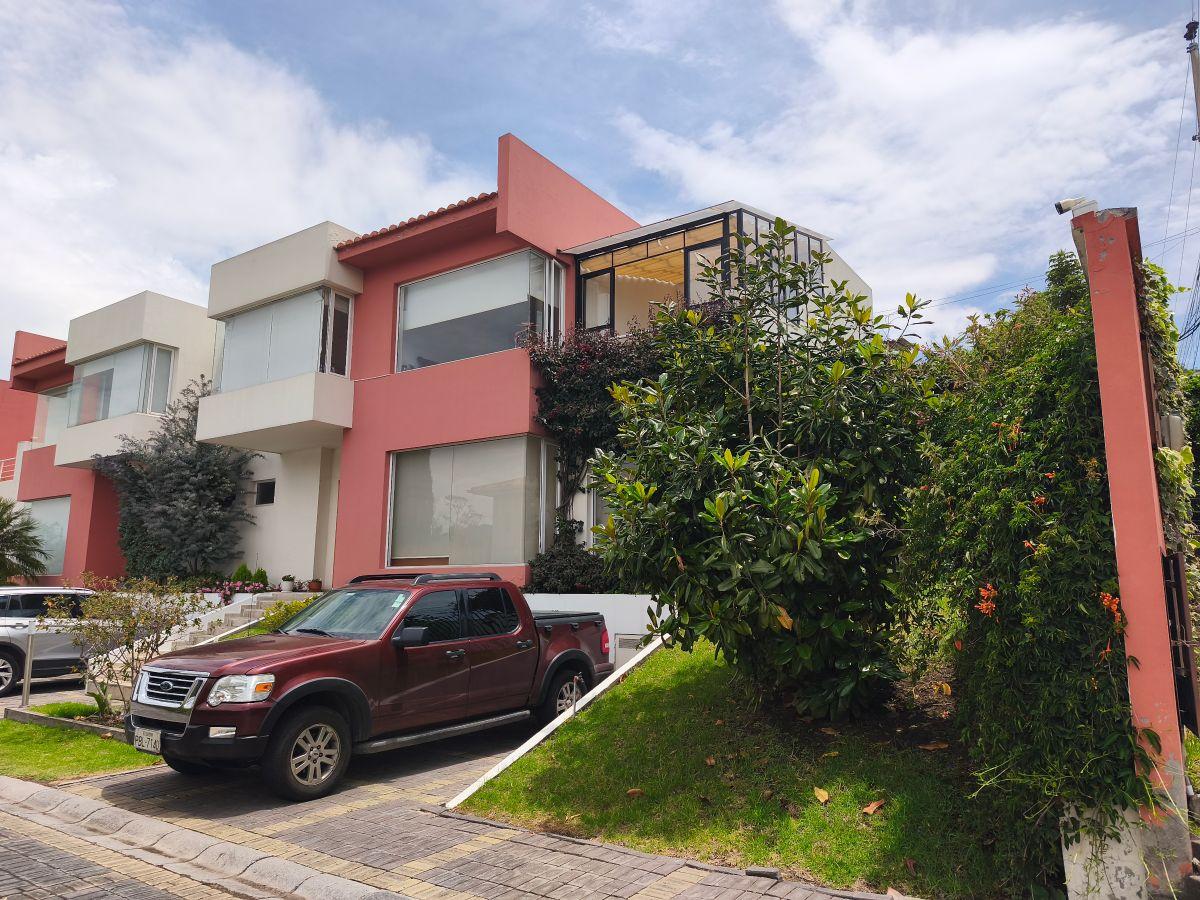 Casa en venta en Quito, Pichincha