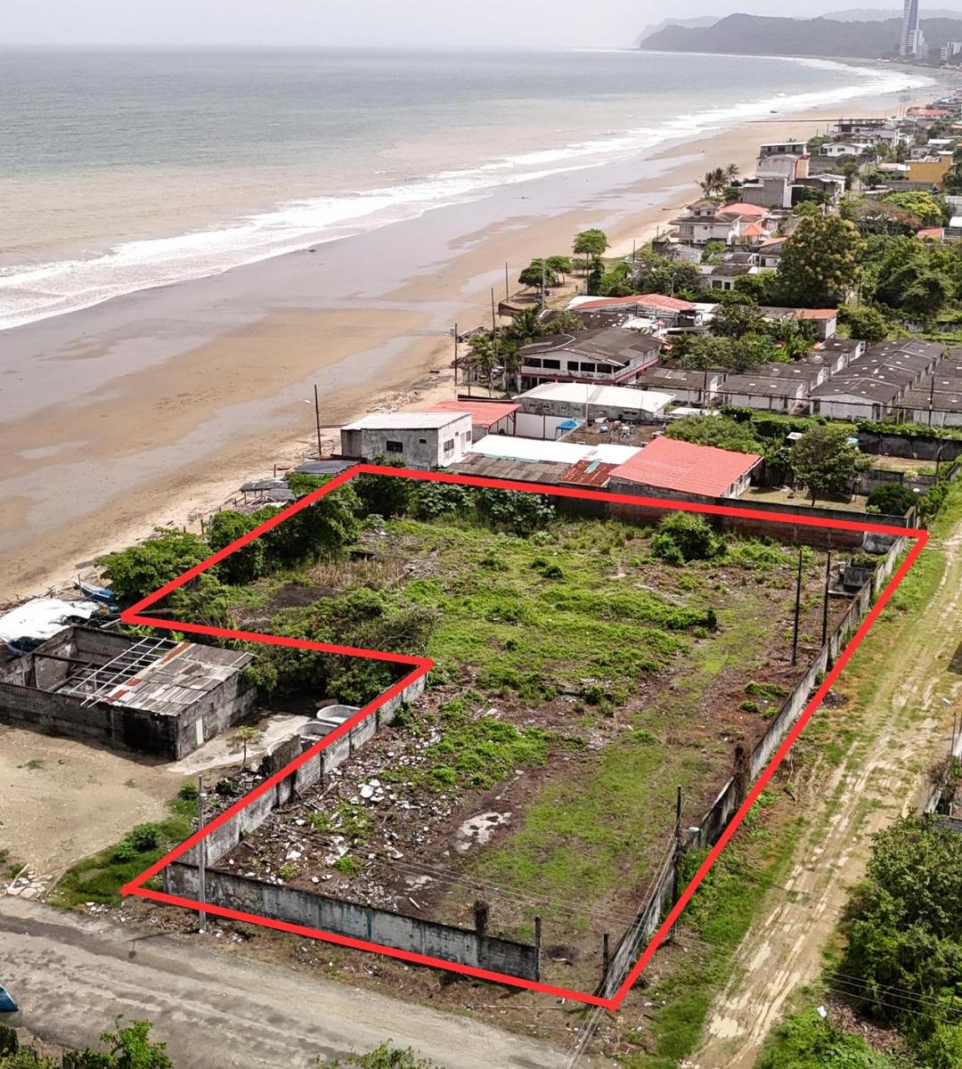 Terreno en venta en Atacames, Esmeraldas
