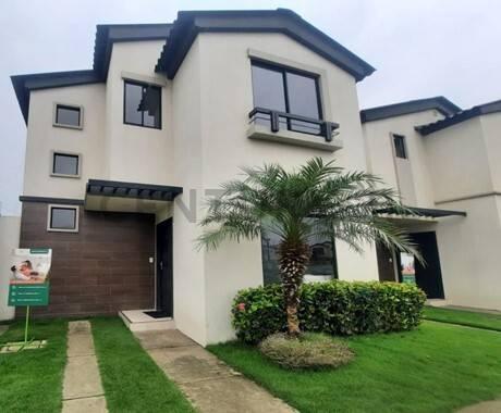 Casa en venta en Daule, Guayas