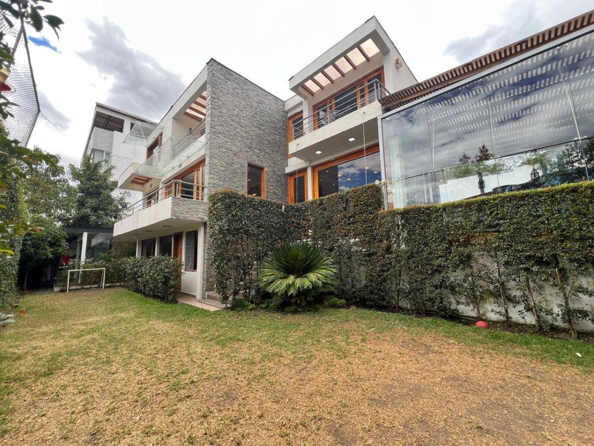Casa en venta en Quito, Pichincha