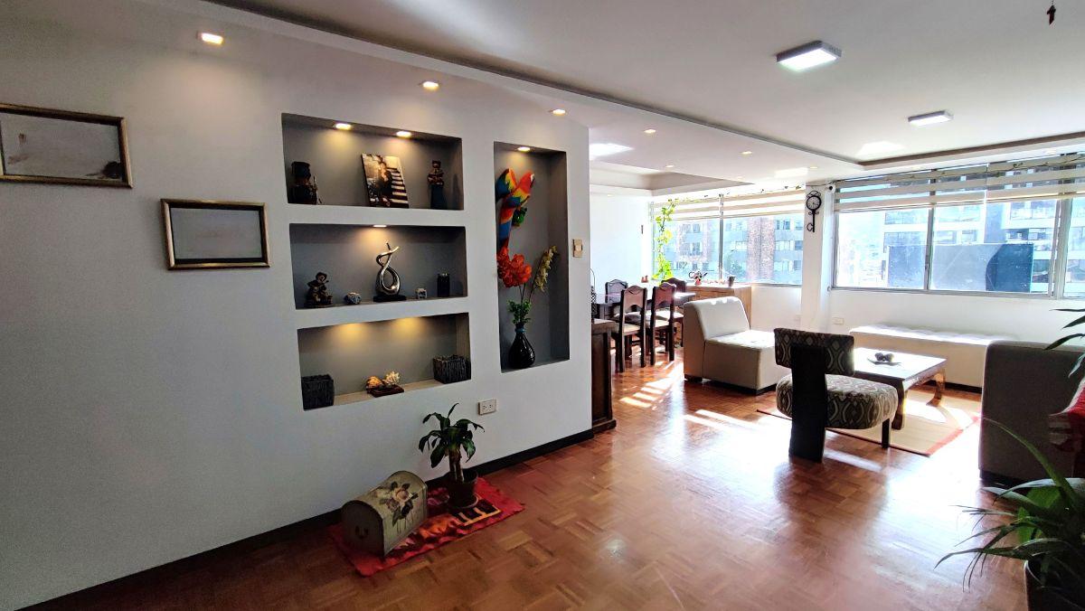 Apartamento en venta en Quito, Pichincha