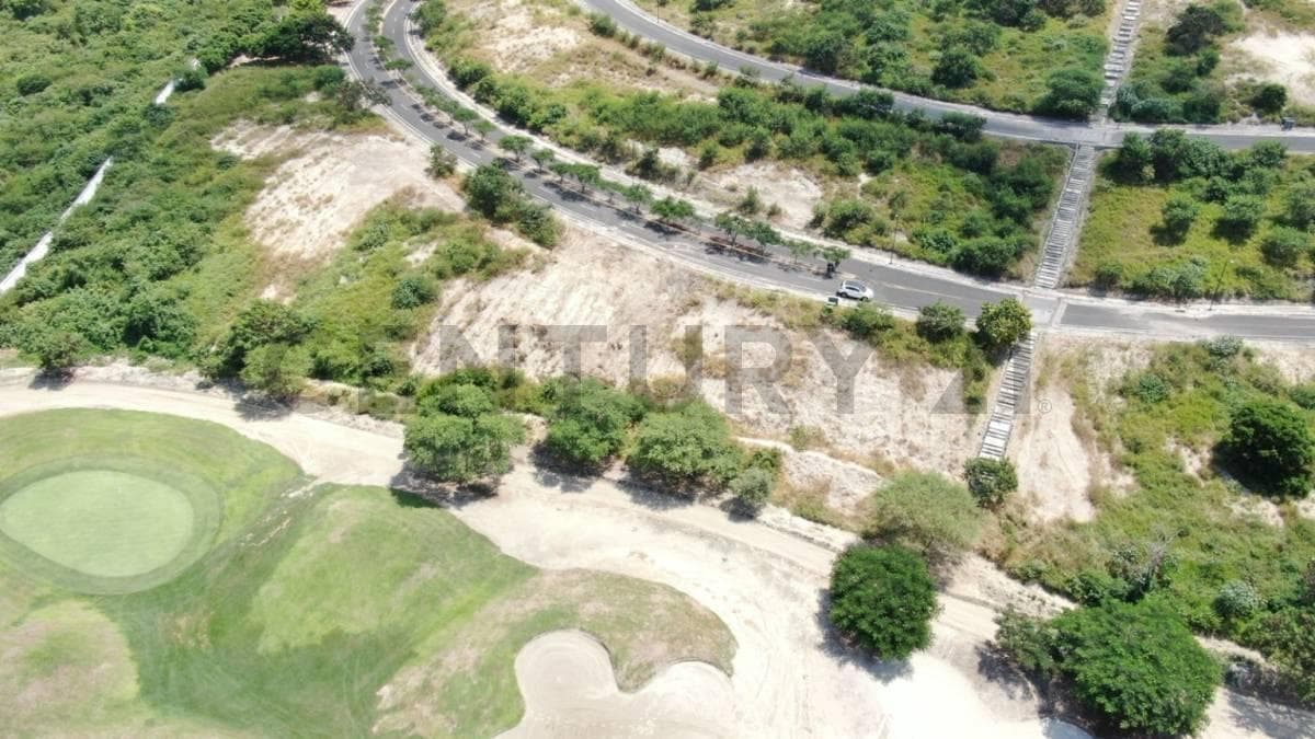 Terreno en venta en Montecristi, Manabí