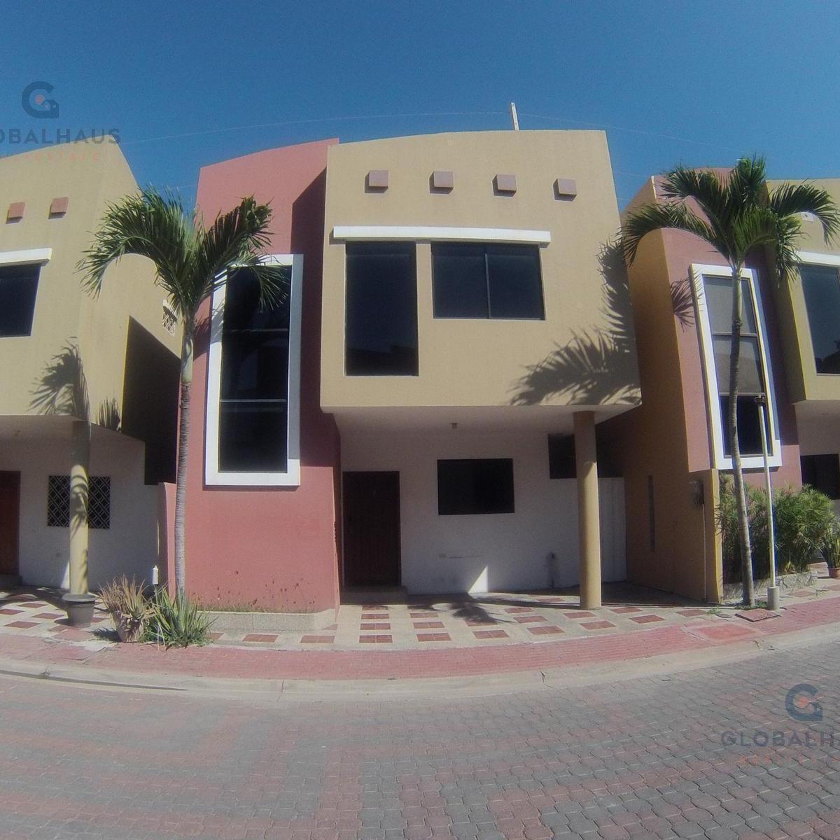 Casa en venta en Salinas, Santa Elena