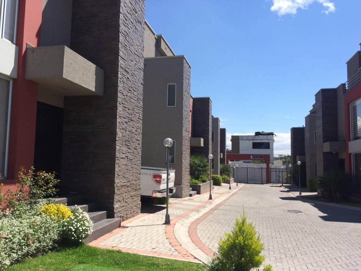 Casa en venta en Quito, Pichincha
