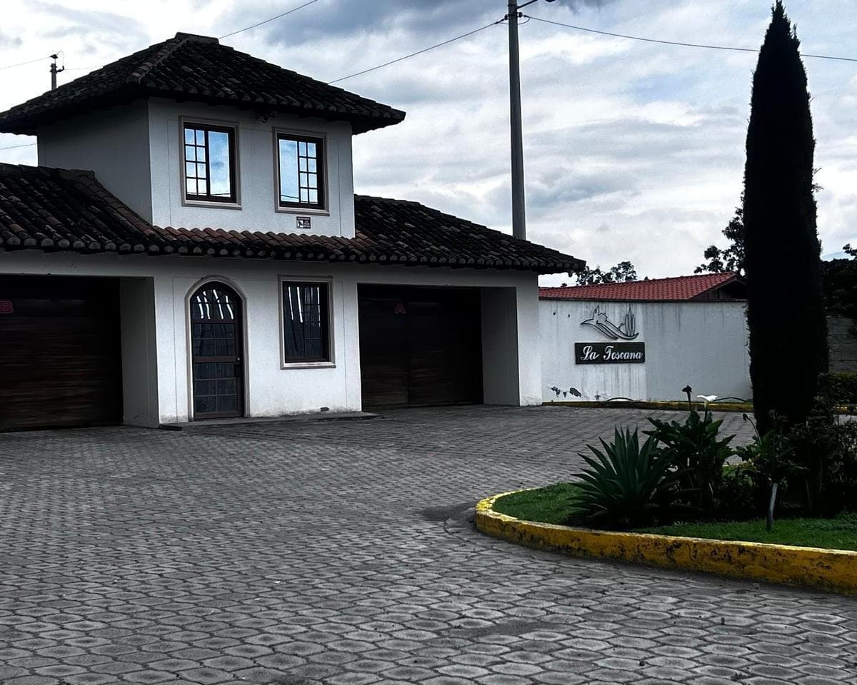Terreno en venta en Tabacundo, Pichincha
