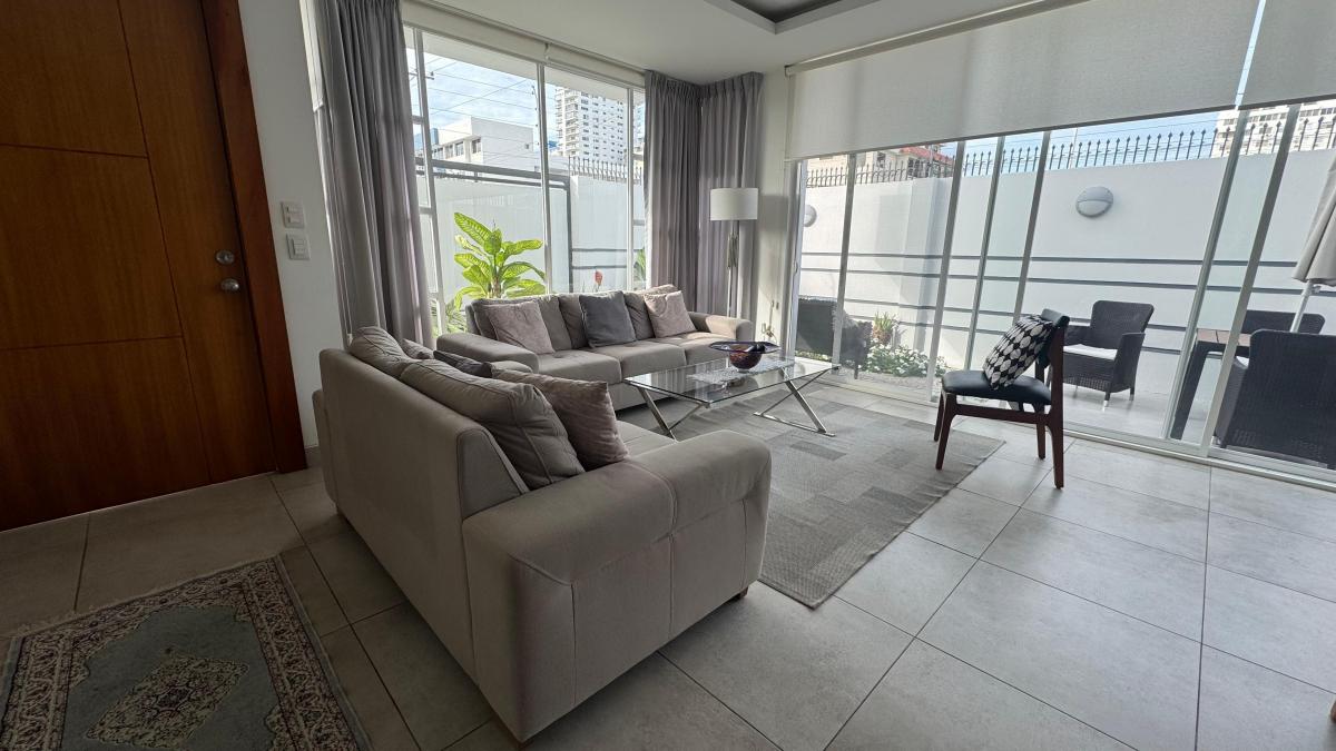 Casa en venta en Salinas, Santa Elena