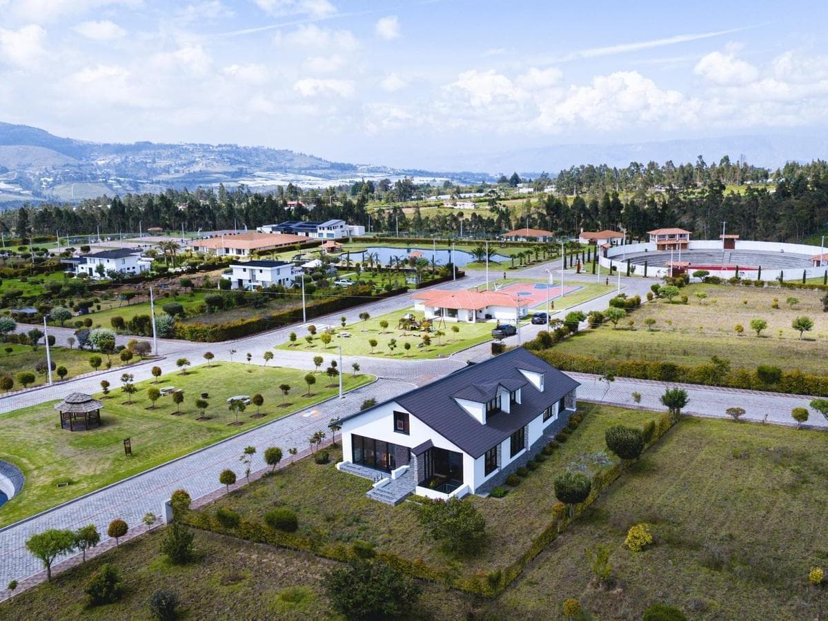 Terreno en venta en Tabacundo, Pichincha