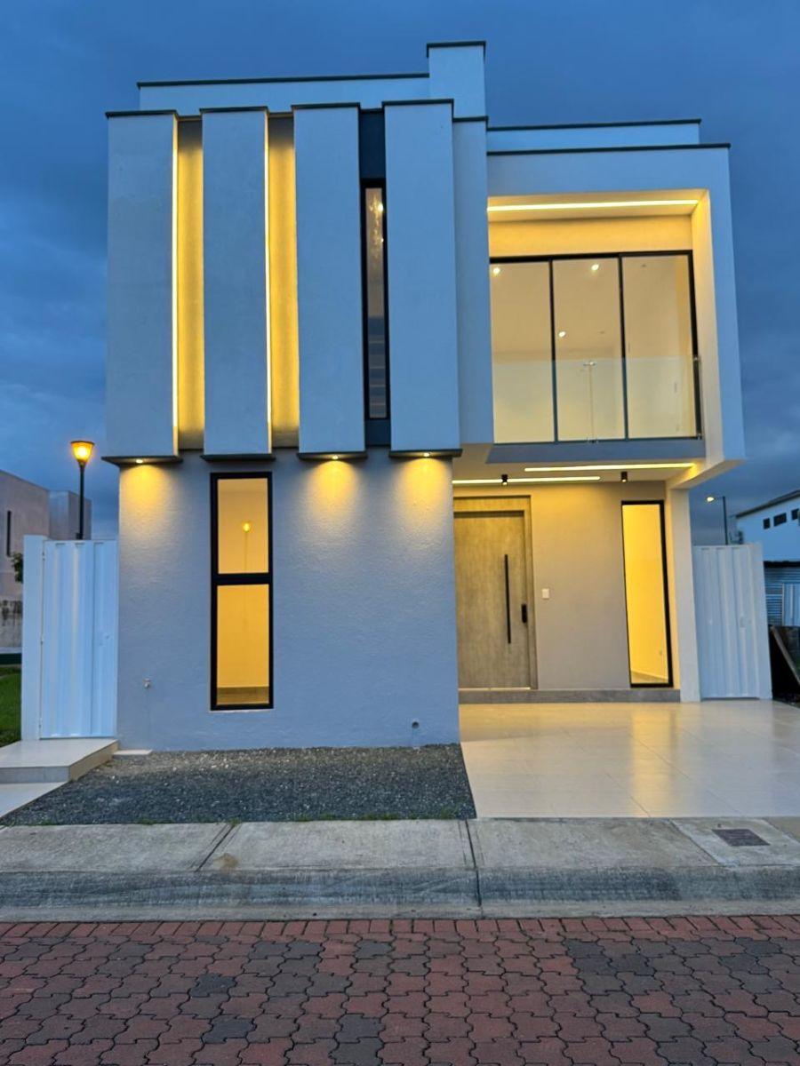 Casa en venta en Guayaquil, Guayas