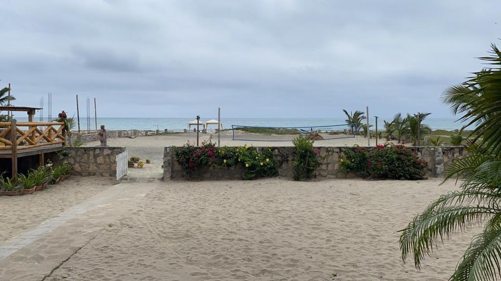 Terreno en venta en Punta Blanca, Santa Elena
