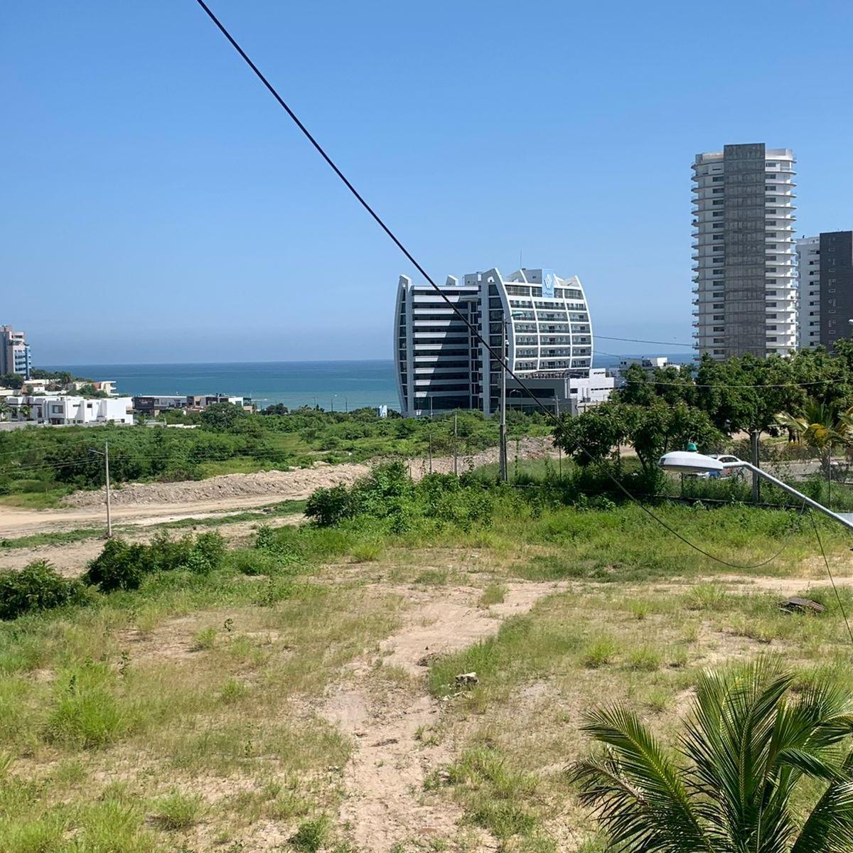 Terreno en venta en Manta, Manabí