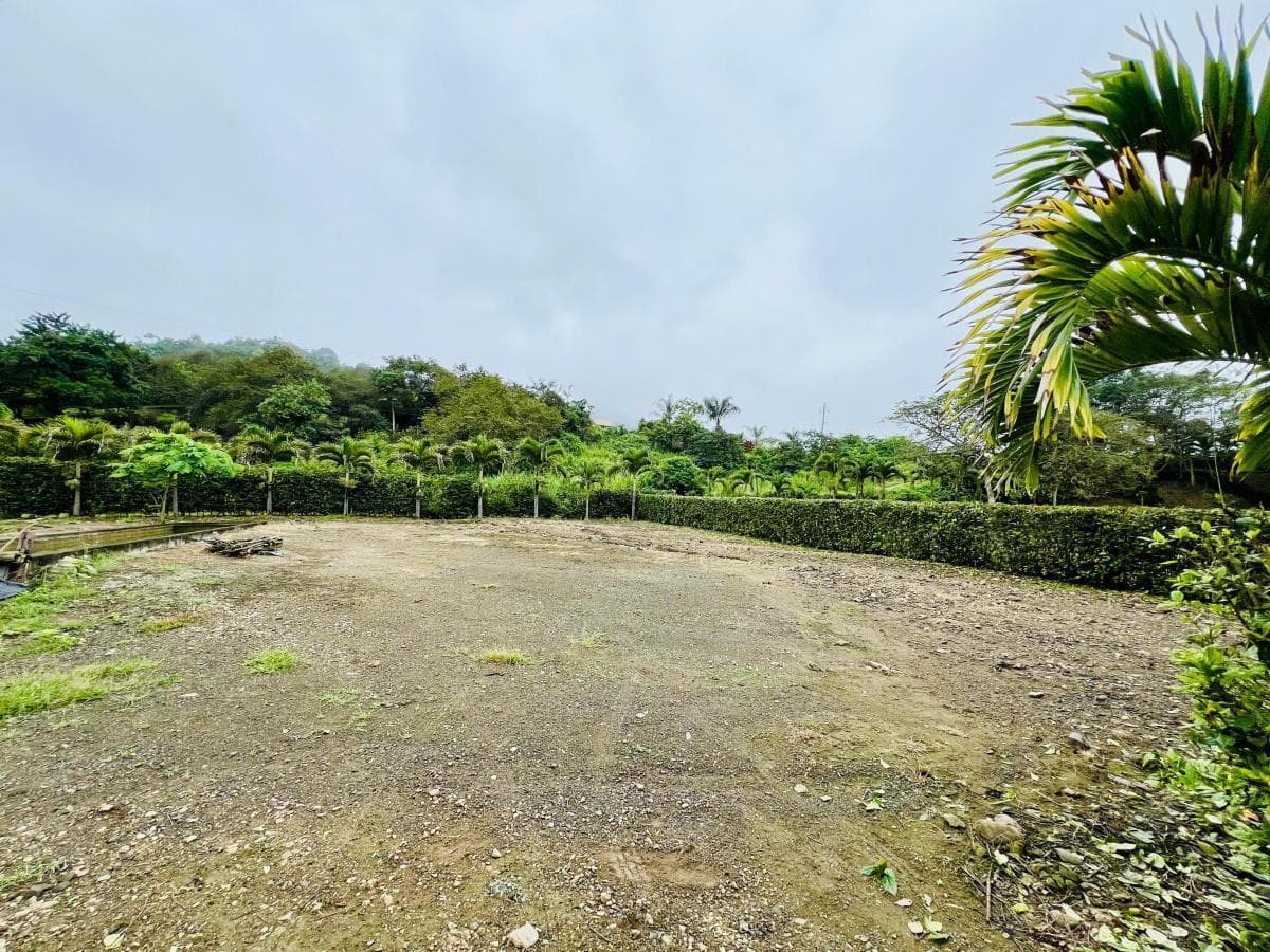 Terreno en venta en Puerto López, Manabí