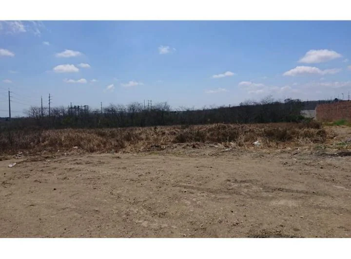 Terreno en venta en Montecristi, Manabí